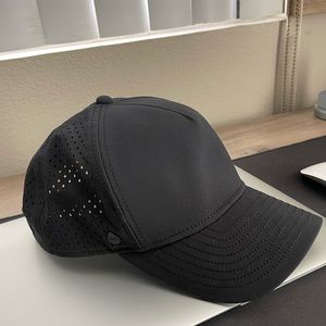 BLACK MELIN HAT